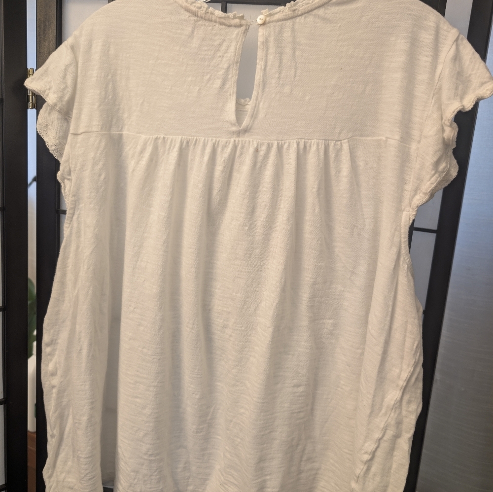 Lucky Brand white Flutter Sleeves - Picture 5 of 10